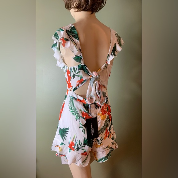 Pretty little thing tropical romper size 6 brand new with tags - Picture 3 of 7